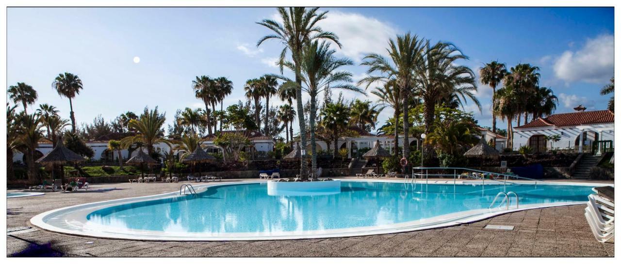Lyra Is A New Experience, Beauty And Silence * Playa del Ingles (Gran Canaria)